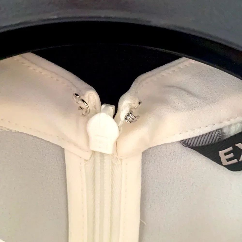 Express Cream Blouse  - Picture 3 of 5
